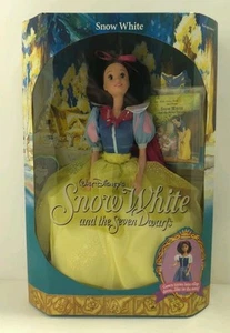 Muñeca Blancanieves Mattel Walt Disney con libro pequeño #7783 - 1992 - ¡Sin usar, en caja! - Imagen 1 de 8