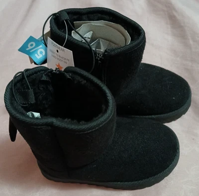 Botas para niños pequeños imitación gamuza suave talla 5/6 Foto 1 de 2