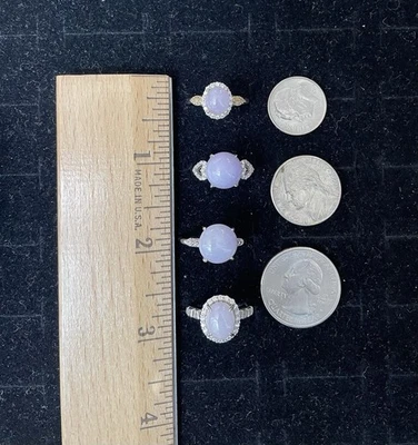 Lote de 4 Anillos de Jadeíta Lavanda Natural Tamaño Ajustable Venta al Por Mayor Foto 1 de 3