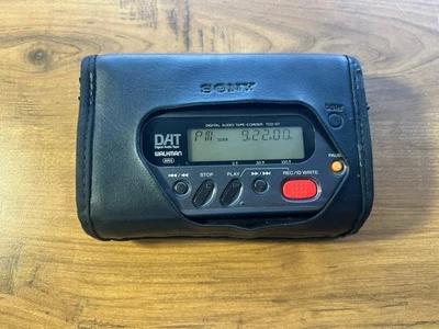 Sony TCD-D7 Portable Walkman DAT Recorder Digital Audio Tape-corder - Image 1 of 4