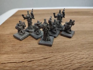 1985 Four Dwarf Adventurer Wizard Citadel Mage And Three Chaos Mage Warhammer - Picture 1 of 4