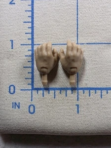 AEW Unrivaled Male Grip Hold Hands Futter 7" 1/10 Scale Frankie Kazarian #39 - Bild 1 von 6