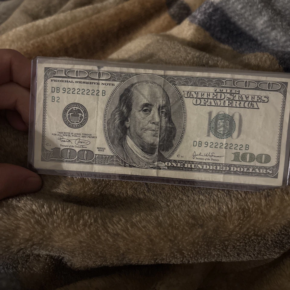 7 В ряд $100 двоичный причудливый серийный номер - Изображение 1 из 2