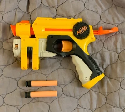 Pistola Hasbro Nerf N-Strike Nite Finder EX-3 con 2 dardos de succión 2006 LEER Foto 1 de 4