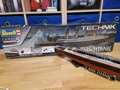 Defekter Revell RMS Titanic Modellbausatz - Bild 1 von 4