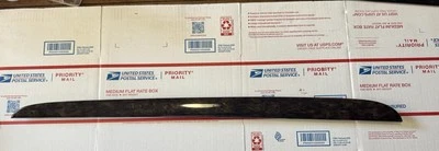 Cadillac DTS Rear Right Passenger Side Door Wood Grain Trim - L00417941AA - Image 1 of 3