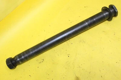 Yamaha FZ6 2004-2006 eje trasero Foto 1 de 4