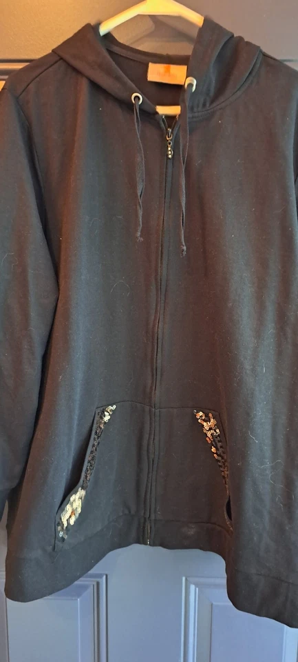 Jaqueta com capuz Quacker Factory 2X preta zíper completo com bolso de lantejoulas acento Bling - Imagem 1 de 4