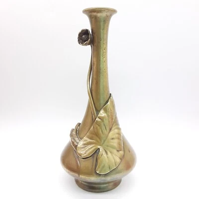 Jarrón antiguo período Meiji escultura de lirio de bronce bellas artes japonesas período Meiji Foto 1 de 4