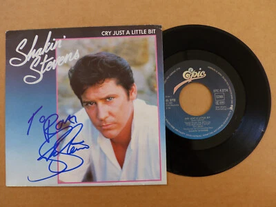 SHAKIN´ STEVENS signed Autogramm signiert "CRY JUST A..." Vinyl Schallplatte LP - Bild 1 von 3
