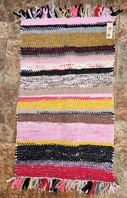 Alfombra de trapo tejida hecha a mano ~ Multicolor rústica decoración del hogar de granja ~ 41" x 24" *** Foto 1 de 4