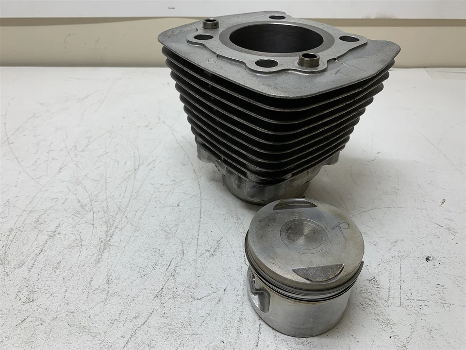  Harley-Davidson Sportster XLH883 1990 cilindro trasero barril y pistón afilado Foto 1 de 4