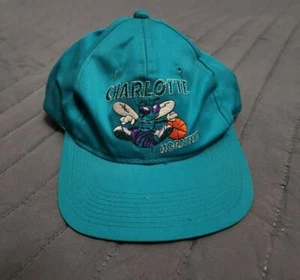 Gorra gorra vintage años 90 CHARLOTTE HORNETS SnapBack NBA - Imagen 1 de 2