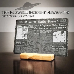 Roswell Incident UFO Crash New Mexico 1947 Aliens Newspaper on Black Slate - Picture 1 of 9