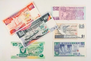 1976 - 1994 Singapore Notes. 6 Note Lot. XF - AU - Picture 1 of 3