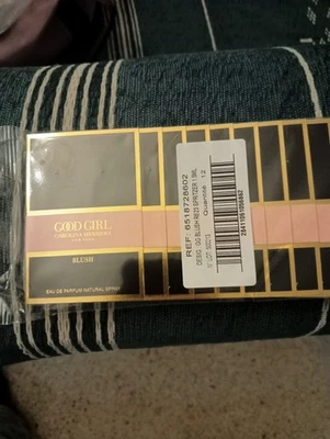 Parfum good girl blush - Photo 1/2