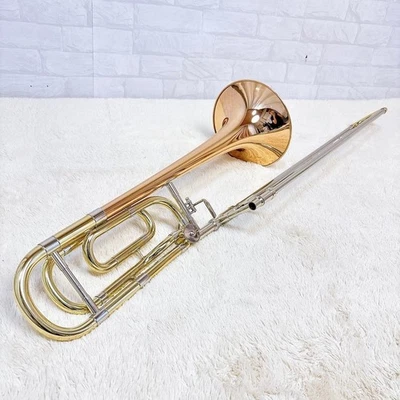 Trombón bajo tenor BESSON SOBERAN 944 con estuche USADO Foto 1 de 4