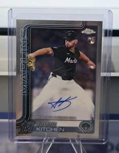 Tarjeta de novato Topps 2025 cromo Austin Kitchen radiocontrol automático #RA-AKI automático Marlins - Imagen 1 de 2