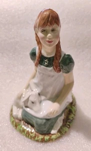 ROYAL DOULTON H.N. 2975 HEIDI~GIRL~LAMB PORCELAIN FIGURINE - Picture 1 of 6