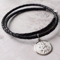 Details about Mens VENICE Half Round Leather MONOGRAM INITIAL Personalised Engraved Bracelet Details about Mens VENICE Half Round Leather MONOGRAM INITIAL Personalised Engraved Bracelet