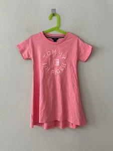 Tommy Hilfiger Girls Sz 5 Smocked Embroidered Logo Short Sleeve T-Shirt Dress - Picture 1 of 5
