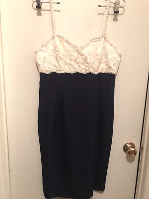 Liz Claiborne Petite Dresses Dark Blue White Lace V Neck Size 10 RN52002 CA16396 - Image 1 of 4