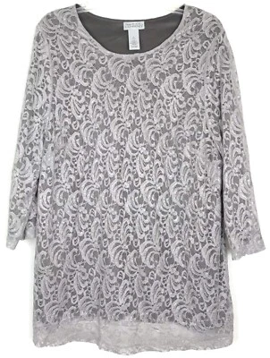 Top Maggie Barnes for Catherines para mujer 1X 18/20W plateado elástico forrado con encaje  Foto 1 de 4