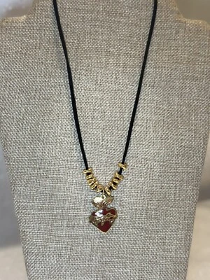 Collar Con Corazòn/ 心形项链 Exvoto — 第 1/3 张图片