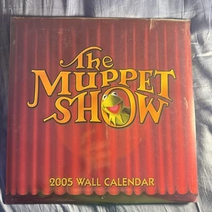 The Muppet Show 2005 Wall Calendar Jim Henson Kermit Miss Piggy Gonzo Fozzie New - Picture 1 of 2