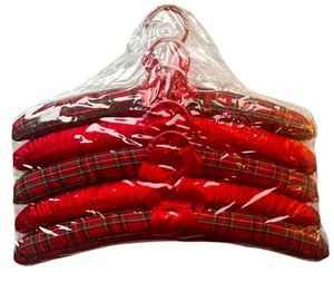 Nuevo Set 5 Perchas Acolchadas a Cuadros y Satén Rojo Tartán Lazo Cinta Navidad - Imagen 1 de 6