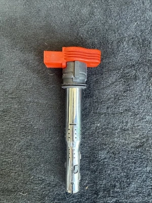 2005 - 2019 年奥迪 S5 B8 S4 A4 A6 S8 S6 R8 Q7 IGNITION COIL 06E905115F 原始设备制造商二手 — 第 1/4 张图片