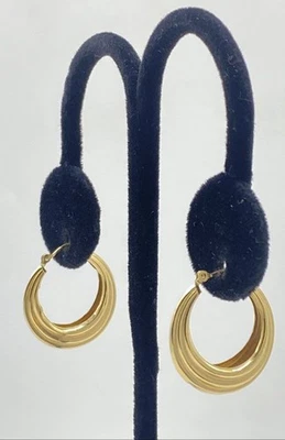Pendientes de aro acanalados de oro amarillo de 14k JCM 1,6 g Foto 1 de 4