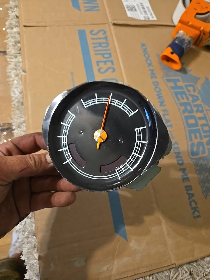 1967 - 72 Chevy/gmc Truck OEM Fuel Gauge For 1967-72 Chevy Pickup Truck C10 K5  - Image 1 of 3