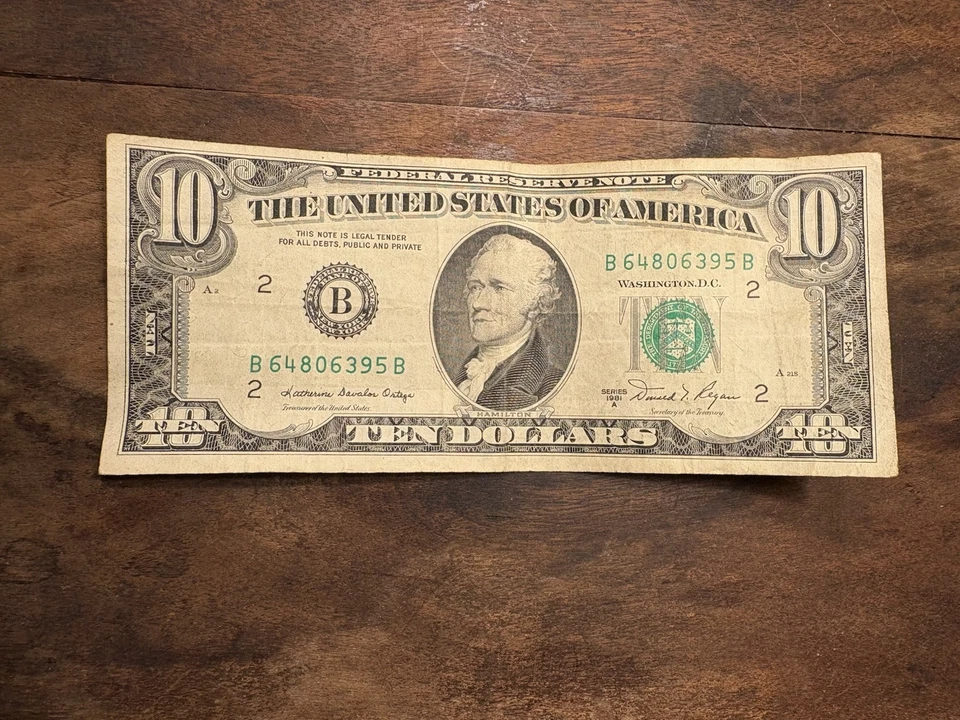 1981 $10 Ten Dollar Bill Federal Reserve Note Vintage Currency US - Image 1 of 4