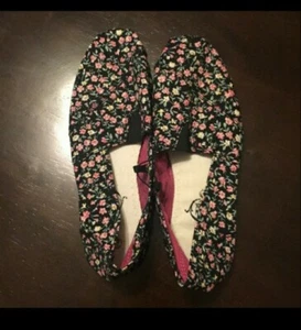 Soul Mates Floral Slip On Flat Shoes - Picture 1 of 3