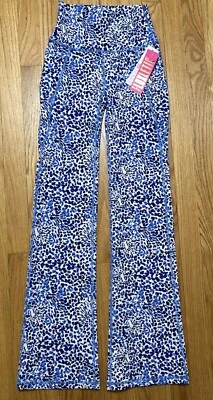 ¡NUEVO CON ETIQUETAS! Pantalones Lilly Pulitzer Luxletic Carpe Vita Acampanados Leggings Retorcidos Talla XS Foto 1 de 4