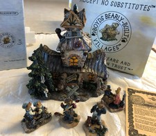 2000 Boyds Bearly-Built Village Town Depot Bearsylvania Station & Accessories