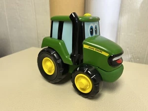 JOHN DEERE TRACTOR PUSH N ROLL JOHNNY ERTL TOMY 12/4/24 M - Picture 1 of 3