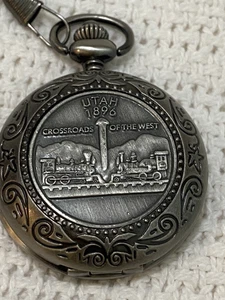 Taschenuhr mit einem Design zum Gedenken an den Bundesstaat Utah  - Bild 1 von 24