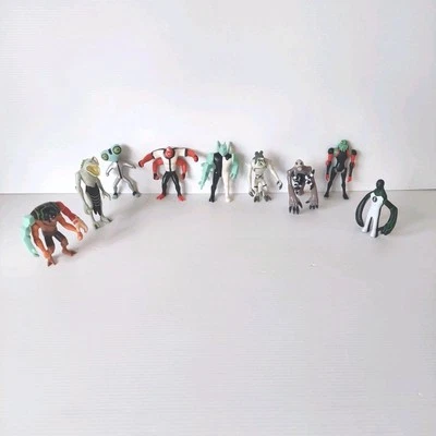10× Lot Ben 10 Cartoon PVC Model Action Figures Cake Topper Decors Kids Toy Set - Image 1 of 4