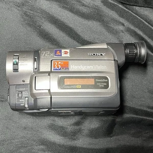 Videocámara Sony CCD TRV85 Hi-8 con batería, cargador, control remoto, cables, probada - Imagen 1 de 20