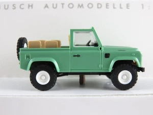 Busch 54391 Land Rover Defender 90 aperto (1983) in verde 1:87/H0 NUOVO/CONFEZIONE ORIGINALE - Foto 1 di 10