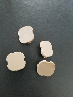 Juego de clips de cubierta de tornillo para manija de puerta para Ford Crown Victoria-2003-11, 4 piezas marrón Foto 1 de 3