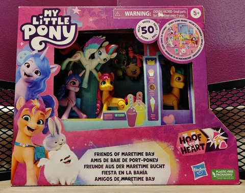 NIB My Little Pony Hoof To Heart ~ Friends of Maretime Bay Play Set Cover