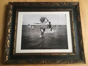 Framed VTG B/W Silver Gelatin Print Photo Chicago Beach 24 x 20 Ralph Arvidson - Picture 1 of 10