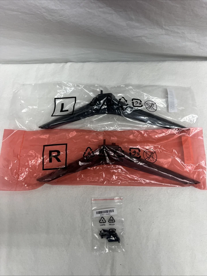 NOVO LG 55UT7570PUB Suporte Base Pés Com Parafusos - Imagem 1 de 1