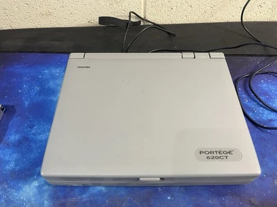 Toshiba Protégé 620ct, 100mhz Pentium, 40mb Ram, 2GB SSD, Disquete, Batería Foto 1 de 4