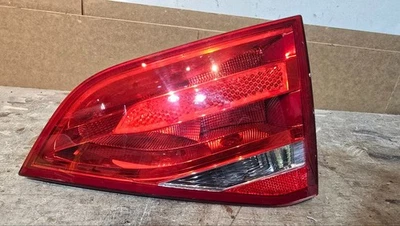 Luz trasera interior lado derecho del pasajero AUDI A4 S4 2009 2010 2011 2012 OEM Foto 1 de 4
