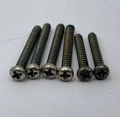 Vintage Playskool 1983 Bigfoot 4x4x4 Monster Truck Replacement Original Screws - Image 1 of 4