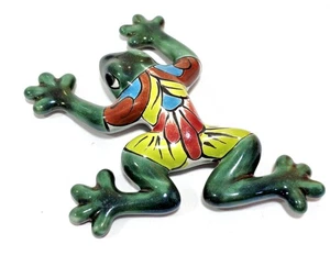 Mexico Talavera DK Green FROGS Pottery Patio Hand Painted - Picture 1 of 4